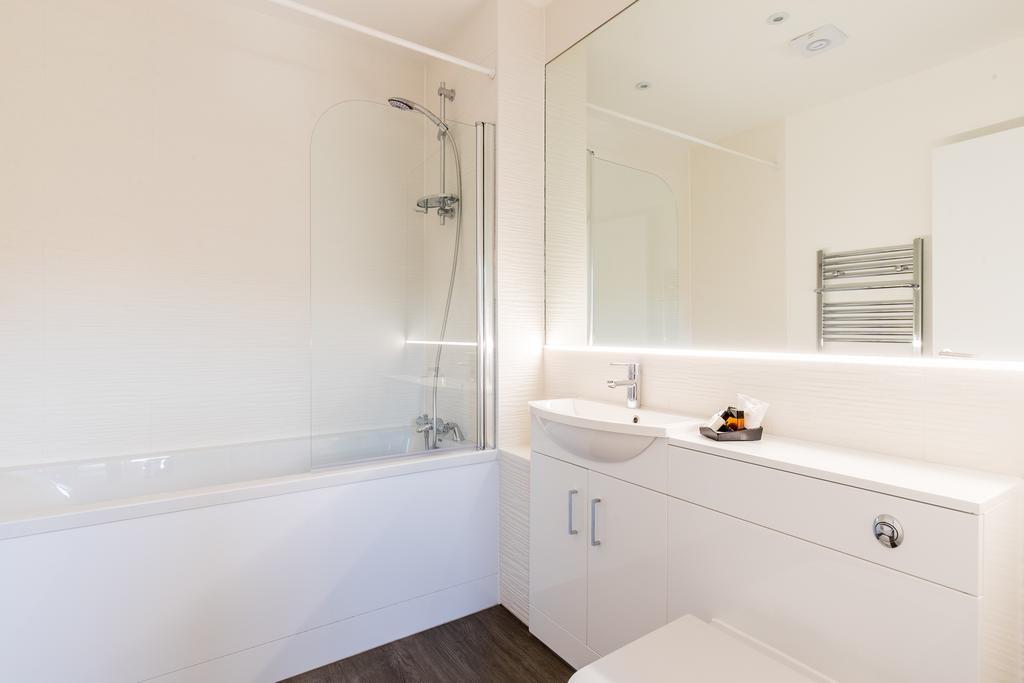 Abodebed Oval View Apartments هيميل هيمبستيد المظهر الخارجي الصورة