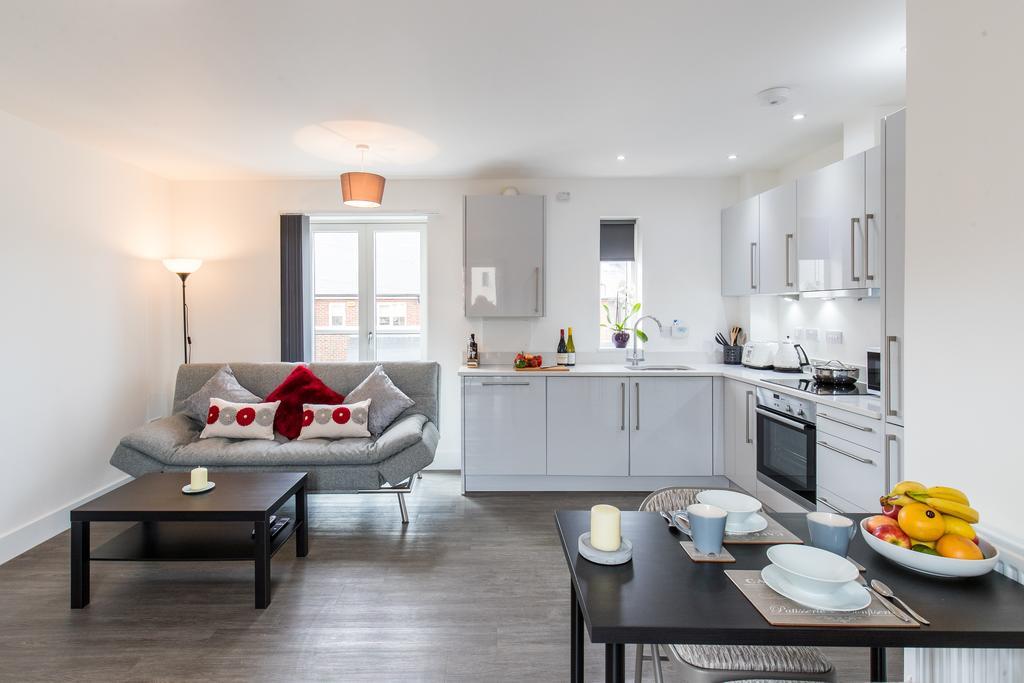 Abodebed Oval View Apartments هيميل هيمبستيد المظهر الخارجي الصورة