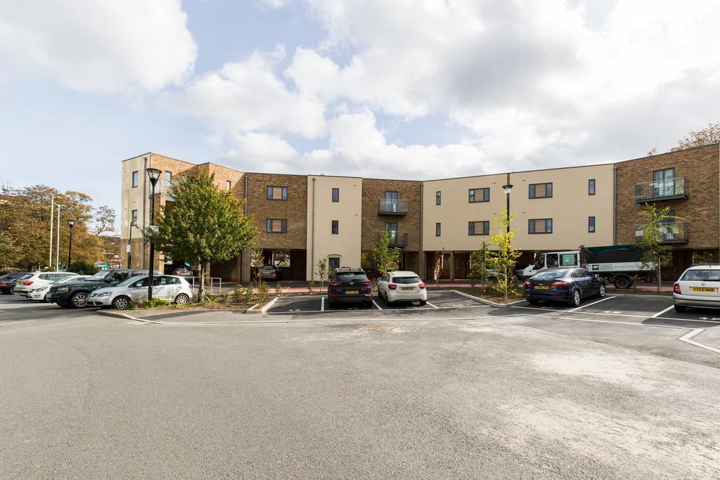 Abodebed Oval View Apartments هيميل هيمبستيد المظهر الخارجي الصورة