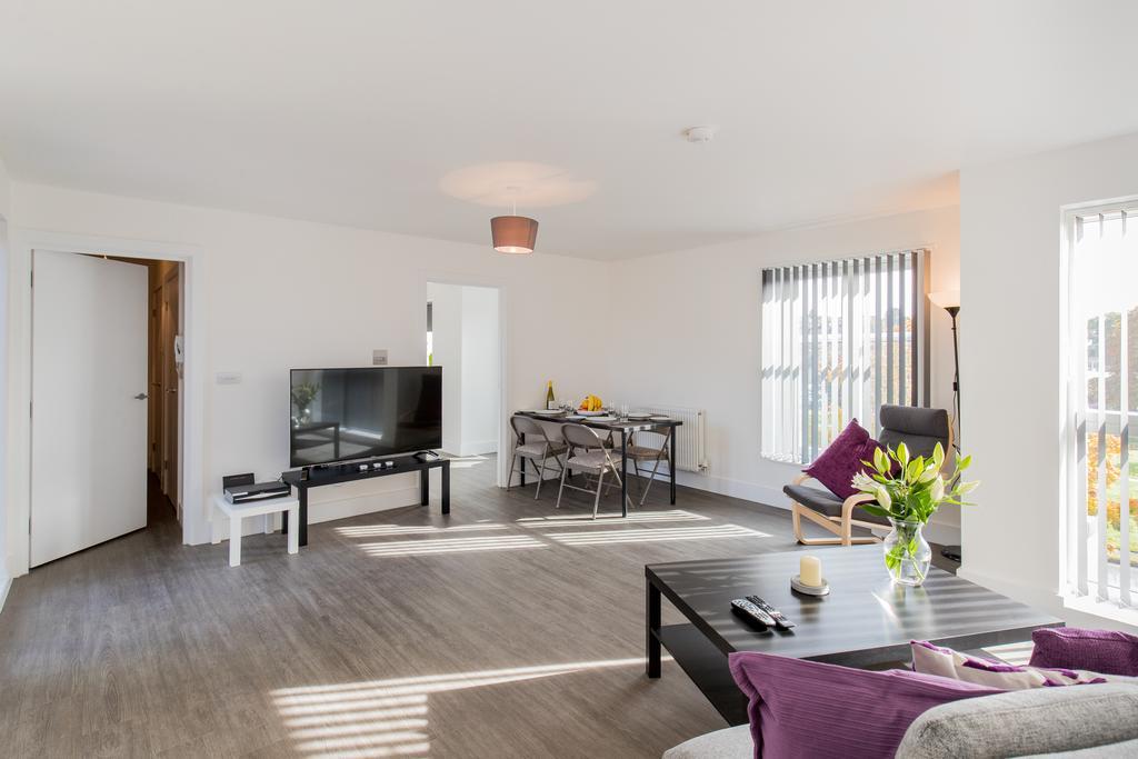 Abodebed Oval View Apartments هيميل هيمبستيد المظهر الخارجي الصورة